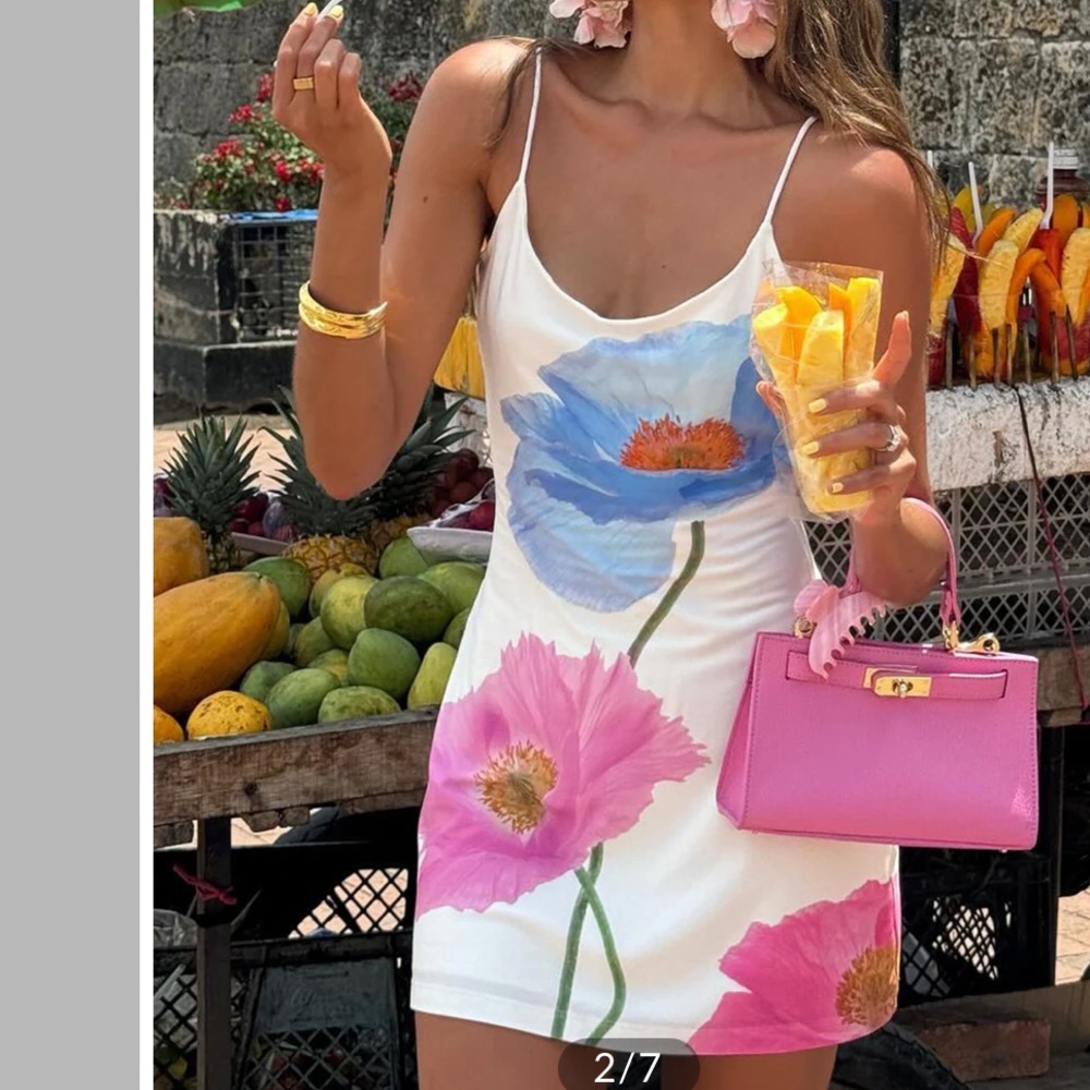 Floral backless dress
